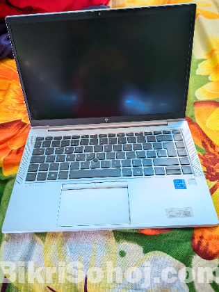 HP BRAND NEW LAPTOP used